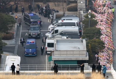 尹, 변론 후 병원으로…공수처는 강제구인 재시도