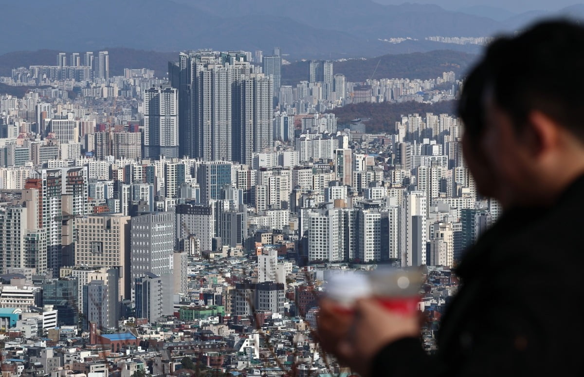 "55만명 이탈, 강남에만 몰린다"…청약도 양극화 심화