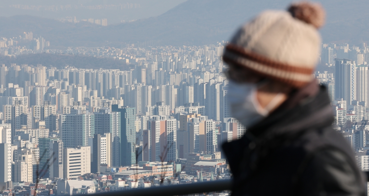 서울 남산에서 바라본 아파트 단지 모습. 사진=뉴스1