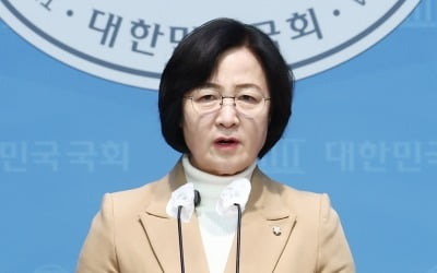 추미애 "김용현 '비선' 노상원, 방위 사업에도 개입 의혹"