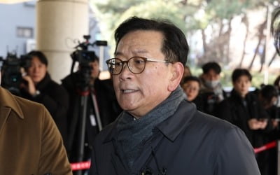 尹 변호인단 "尹, 영장심사서 직접 발언…내란 아니다"