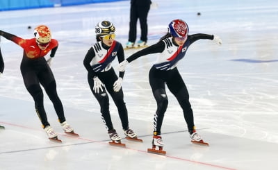 '쇼트트랙 1000m 금' 최민정, 한국 선수단 첫 '3관왕' [2025 하얼빈동계아시안게임]