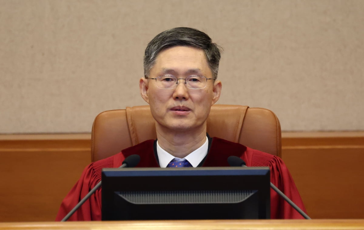 [단독] 與, 문형배 토토사이트 3 3 발의한다…"정치적 중립 위반"
