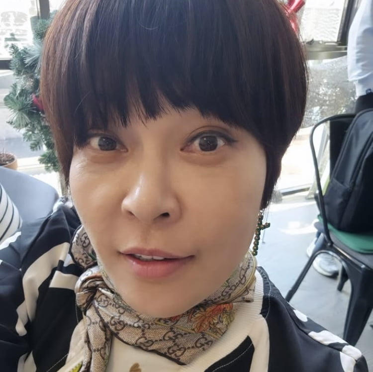 [종합] 종아리 근육 찢어지고 피 차올라…조혜련, SBS 예능 찍다 봉변(‘골때녀’)