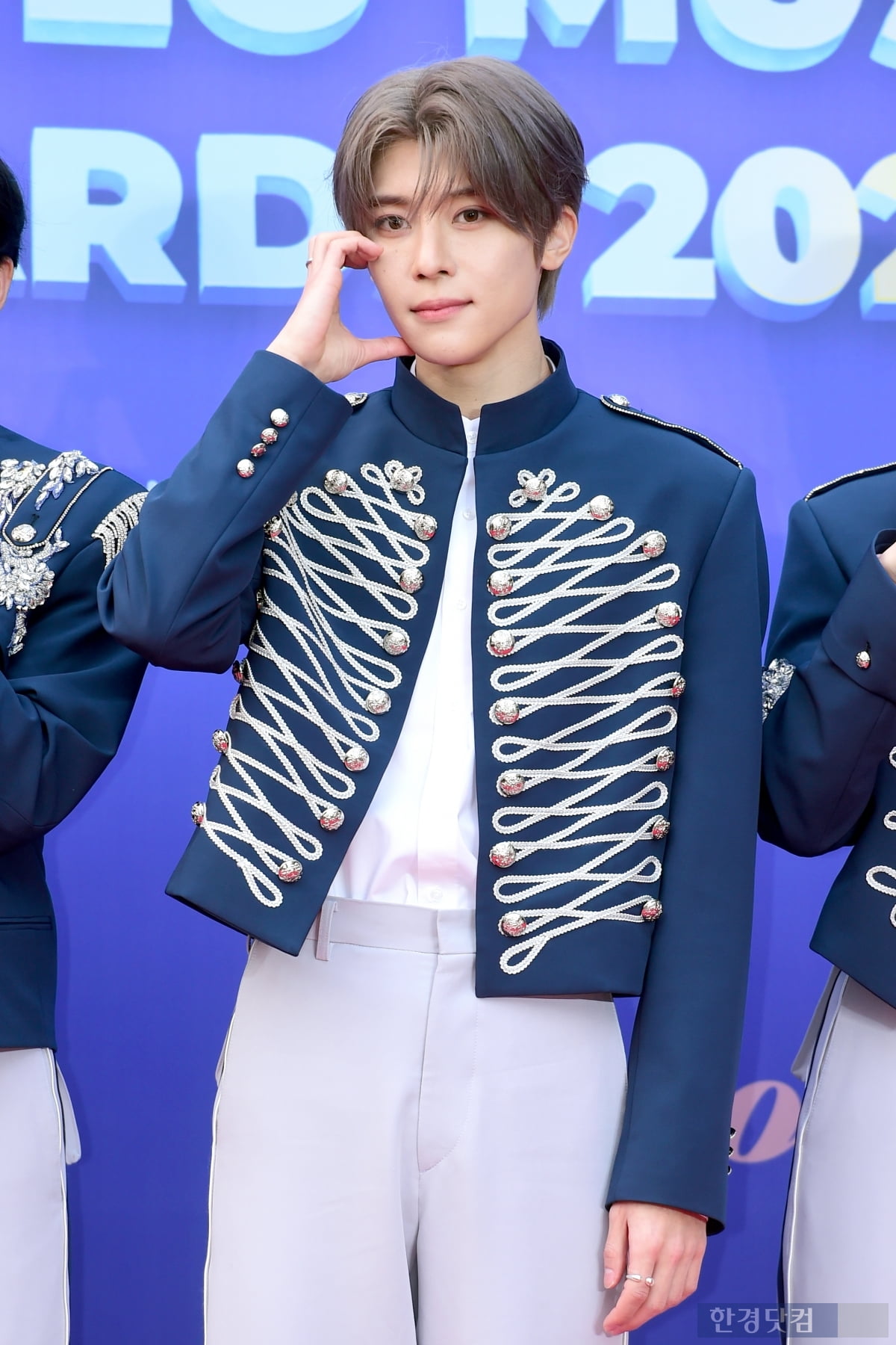[포토] 캡스 토토사이트 위시 시온, '멋지게 볼하트~'