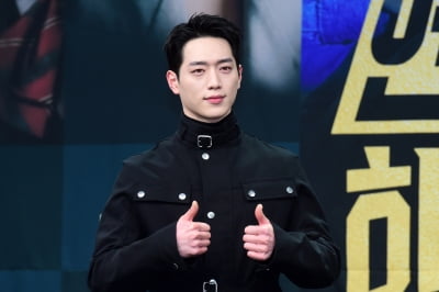 [포토] 서강준, '멋지게 엄지척~'