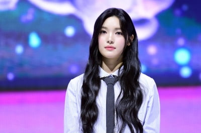 [포토] 하츠투하츠 유하, '단아한 미모 뽐내며'