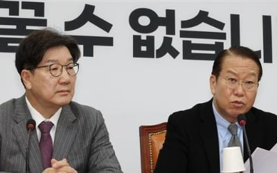 尹 품은 '전략적 선택' 지금까진 성공, 대선에도 통할까…국민의힘 "고심" [정치 인사이드]