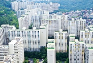 단지 전체냐 동별이냐…1년 넘게 멈춰선 남산타운 리모델링