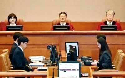 대한민국 운명 가를 '헌재의 2週' 시작됐다