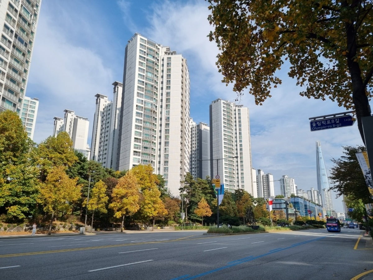 서울 송파구 소재 아파트 단지 잠실엘스와 리센츠. 사진=사설 카지노DB