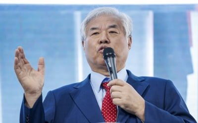 “갈라진 우파” 전광훈, 전한길 '역사 어디서 배웠나' 비난