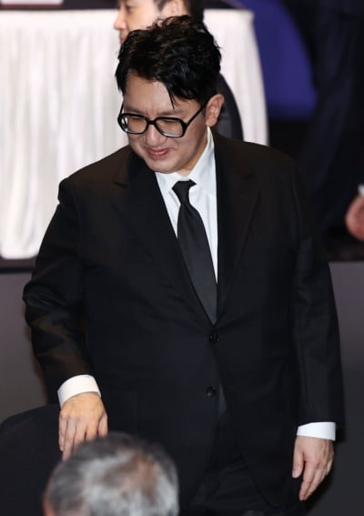 "모두가 놀랐다"...'자산 2조' 방시혁, 달라진 모습 화제