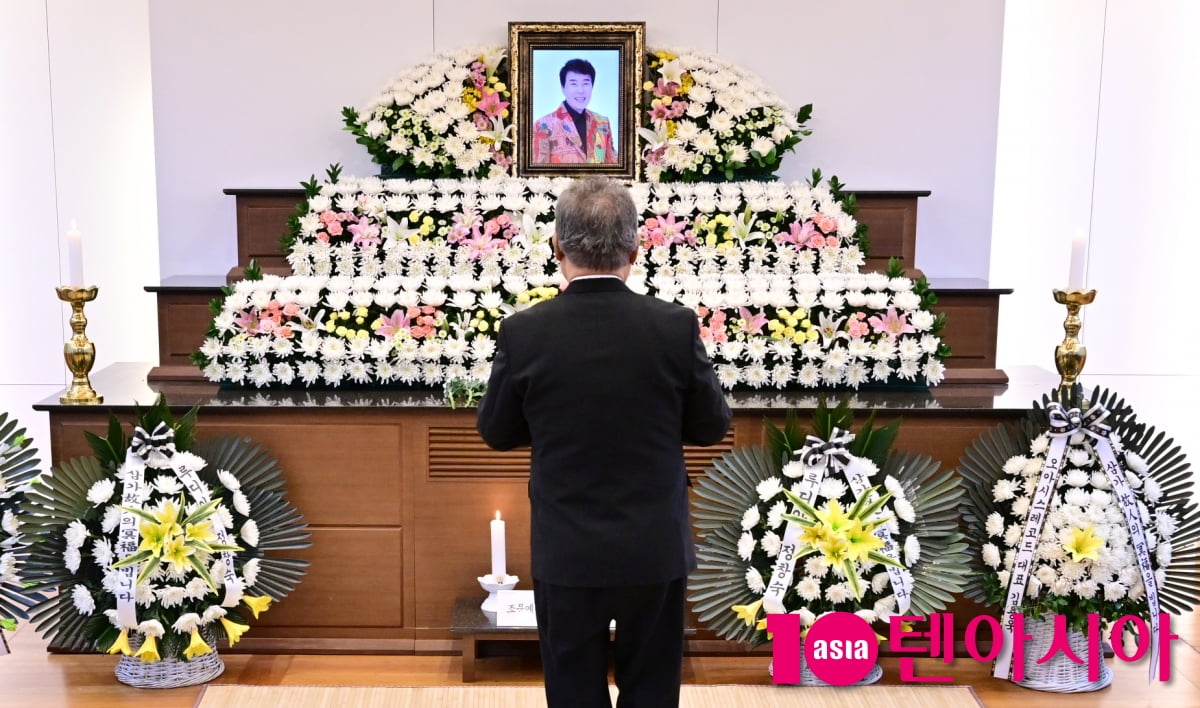 故 송대관, 수 많은 히트곡을 남기고 별이 지다[TEN포토+]