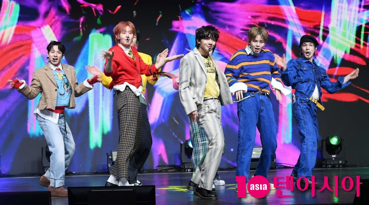 이븐 , 타이틀곡 'HOT MESS' 멋진무대[TEN포토+]