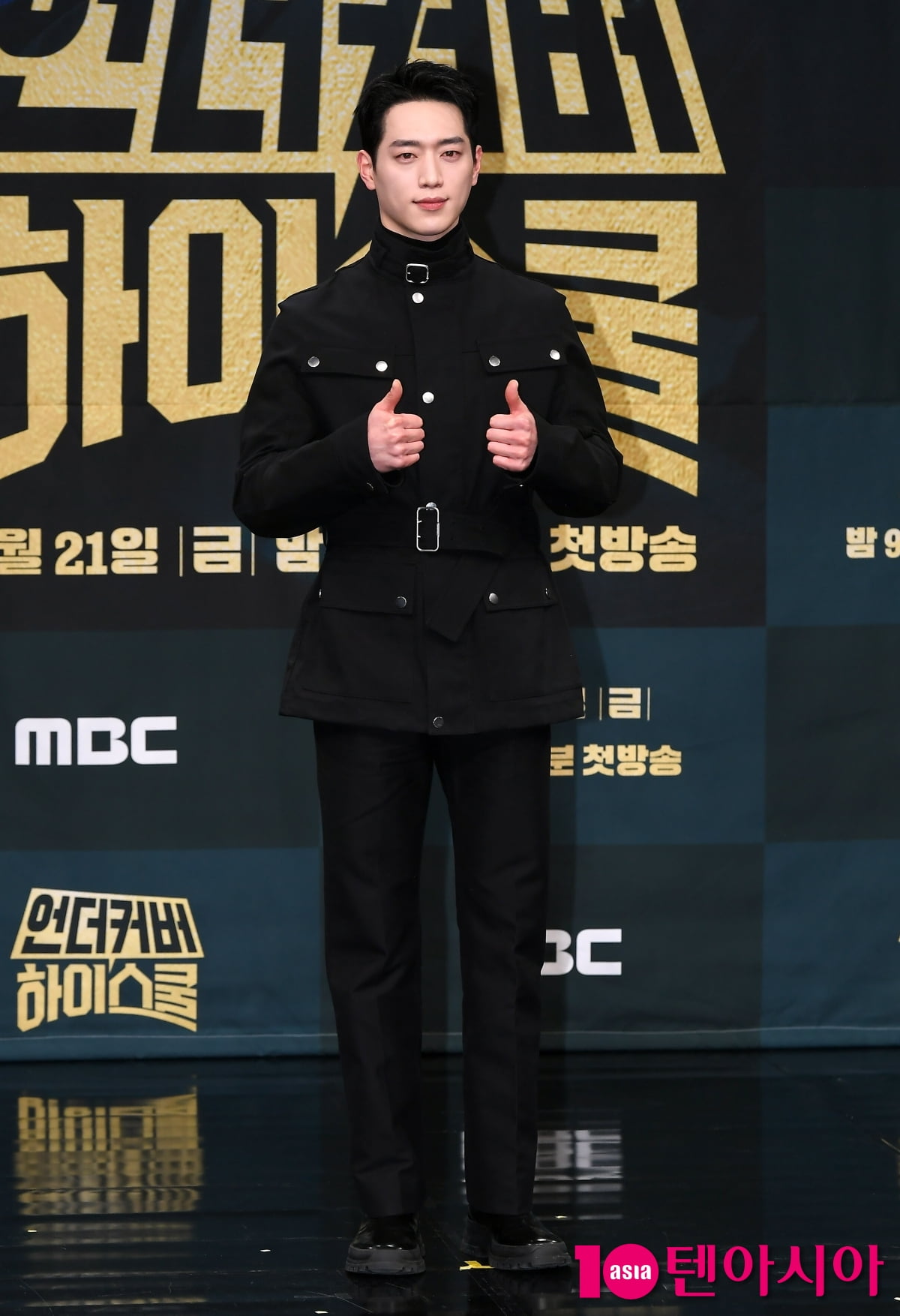서강준, 전역후 첫 공식석상...남성미 넘치는 귀공자[TEN포토+]