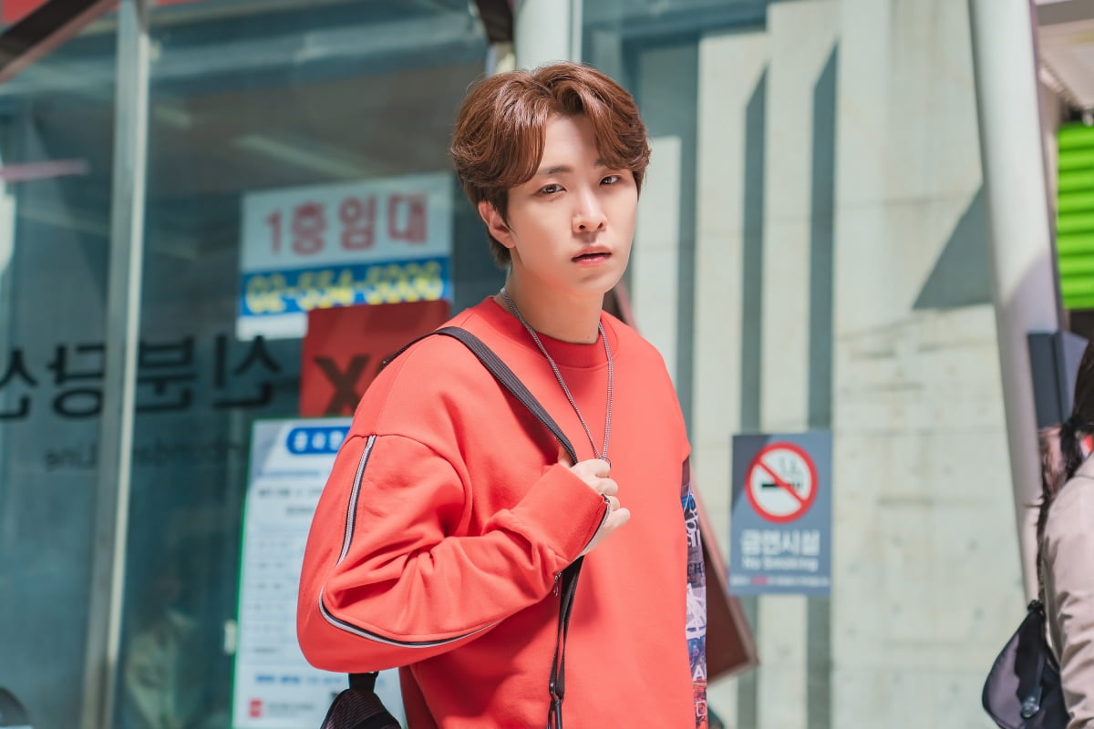 불법 조제약 논란 중…이혜리, '동성 ♥키스 상대'와 협력하기로