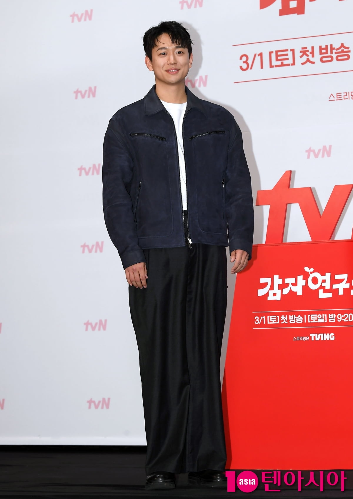 신현승, 막내의 행복한 미소[TEN포토+]