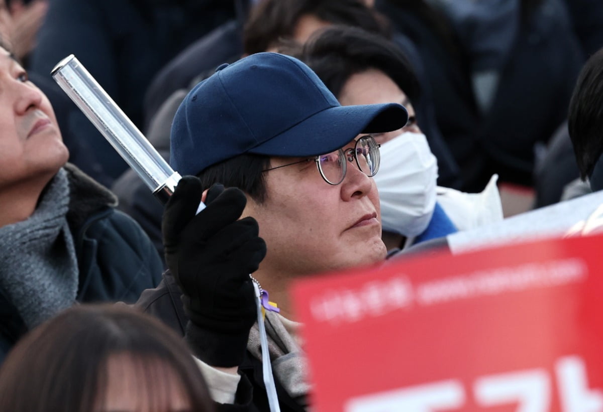 이재명 "내란사태 안 끝나…내일 광화문 집회 함께 해 달라"