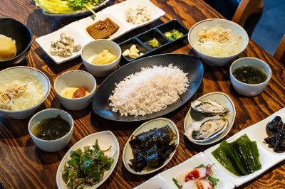 기장 전복죽, 멸치, 눈꽃붕장어- 기장의 맛과 축제들