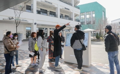 "요즘엔 명동보다 여기죠" 중화권 단체 관광객 늘더니 대박난 '이곳'