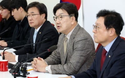 與, 최상목 몸조심하라는 이재명 맹공... "테러리스트인 줄"