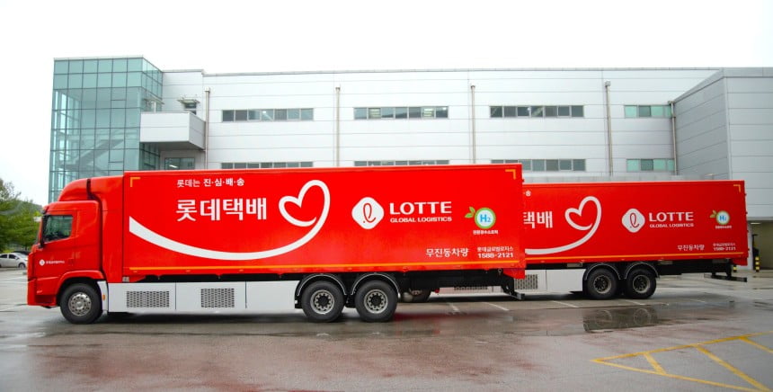 롯데택배 운송차량 모습. 롯데글로벌로지스 제공