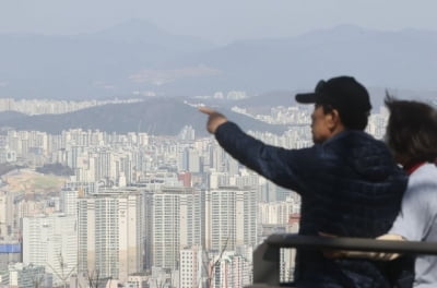 서울도 아닌데 '들썩들썩'…아파트 거래량 폭증한 동네