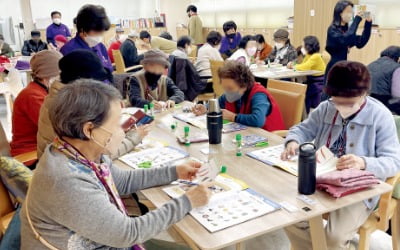 수십만명 입소대란 온다…'돈 되는 老치원' 대기업도 가세