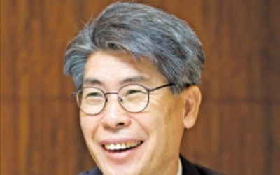 "이자 장사만으론 안돼…혁신기업 지원이 금융의 역할"