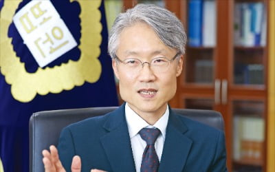 정준영 "기업, 회생신청 6개월前 위기 감지…그때가 구조조정 골든타임"