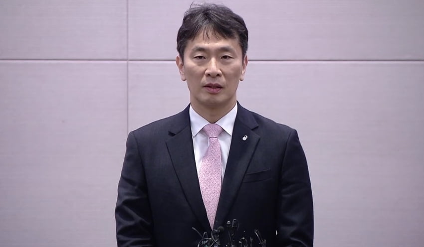 이복현 원장 "MBK파트너스 관련 TF 구성"...검사 착수 본격화