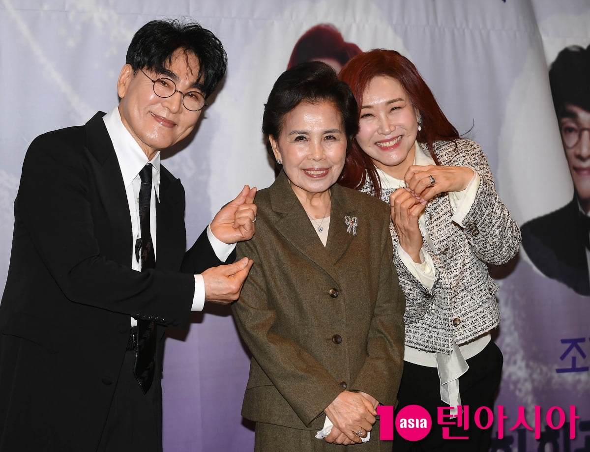 이미자-주현미-조항조, ,이미자 전통가요 헌정 공연 기대하세요 [TEN포토+]