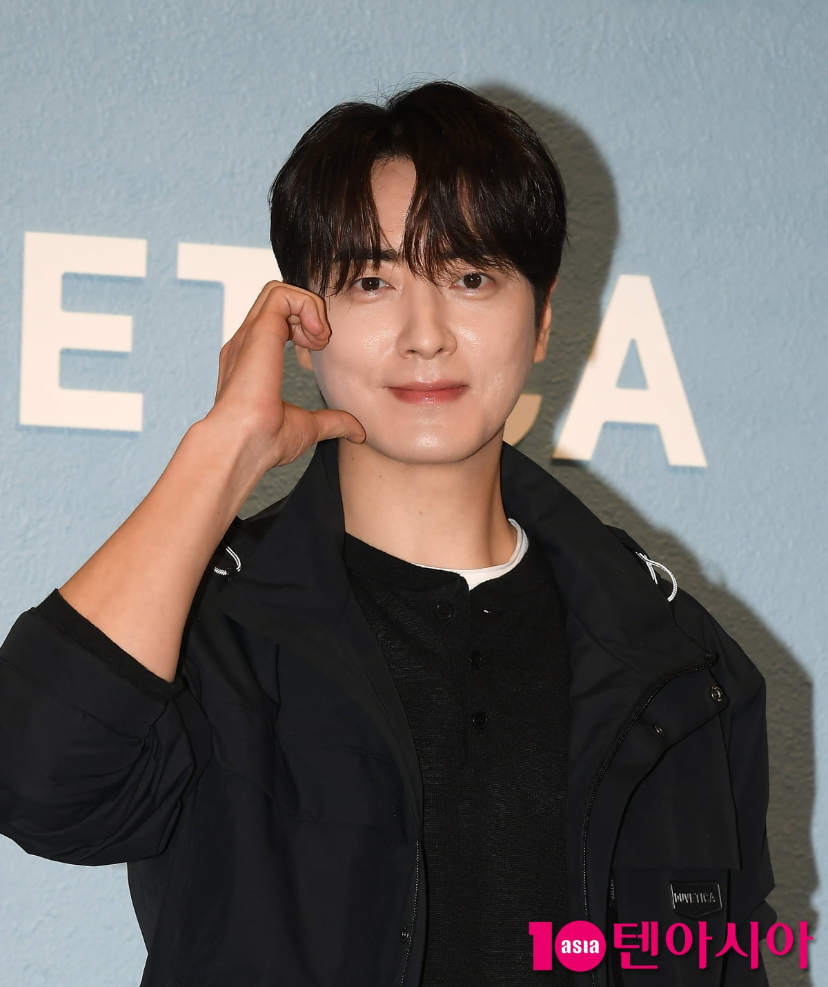 이준혁, 찬란한 비주얼...그림자 마저 멋지네[TEN포토+]