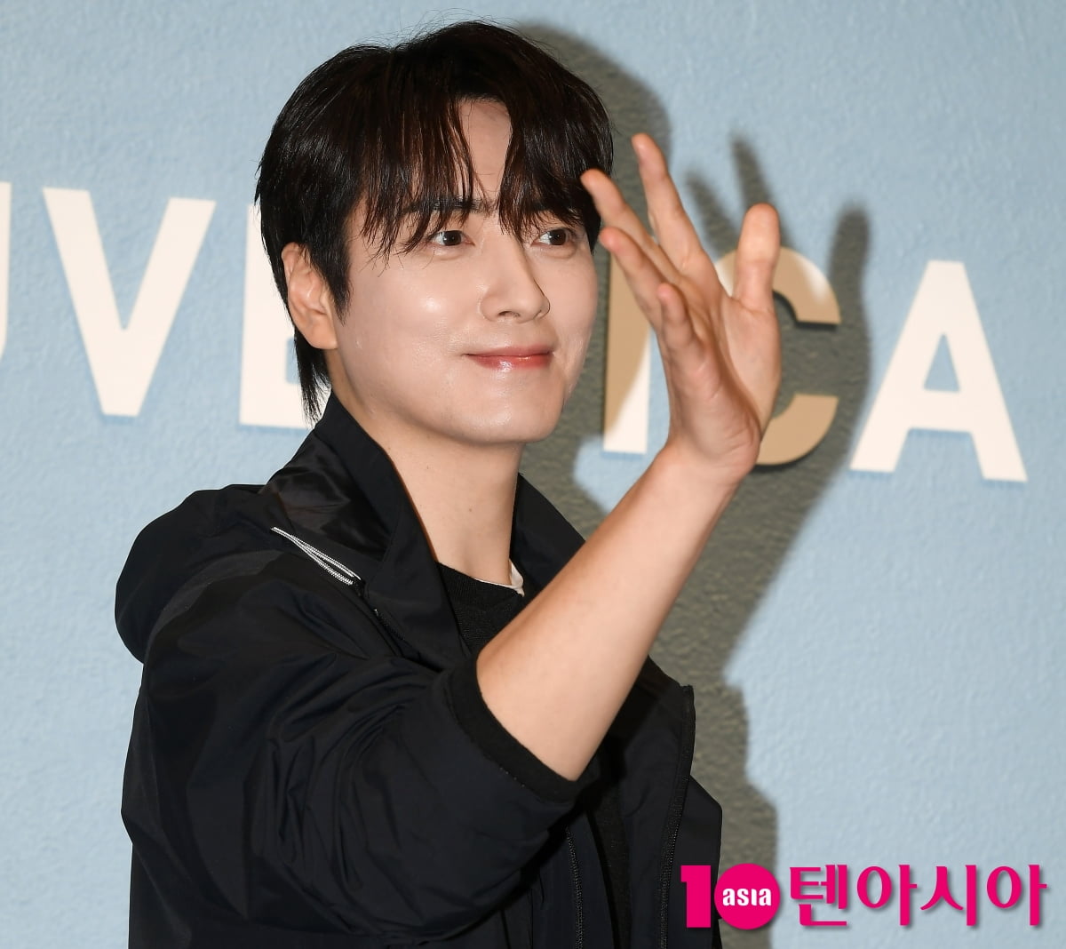 이준혁, 찬란한 비주얼...그림자 마저 멋지네[TEN포토+]