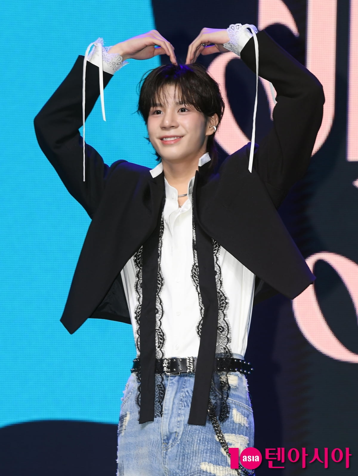 정동원, 두 번째 정규앨범 ‘키다리의 선물’로 컴백[TEN포토+]