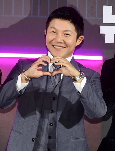 '9세 연하♥' 조세호, 3년만에 발라드 가수 재개…직접 작사·작곡까지