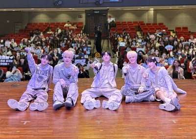 ONE PACT Thrills Fans with First Official Fan Meeting 'CANDY PACTORY'