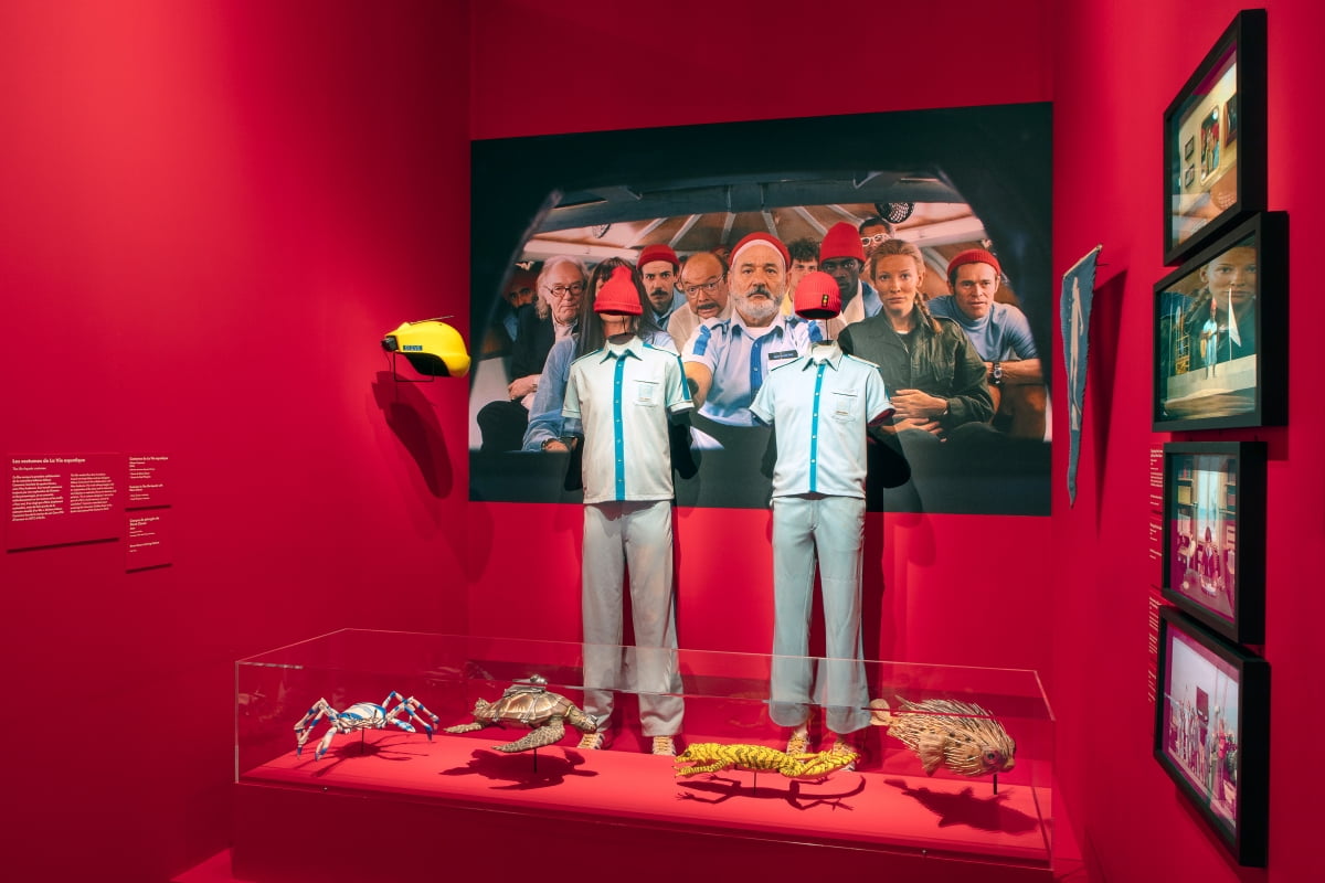 '웨스 앤더슨' 전시에서 영화 <스티브 지소와 함께하는 해저 생활> 파트. / 사진. © Stéphane Dabrowski/시네마테크 프랑세즈
