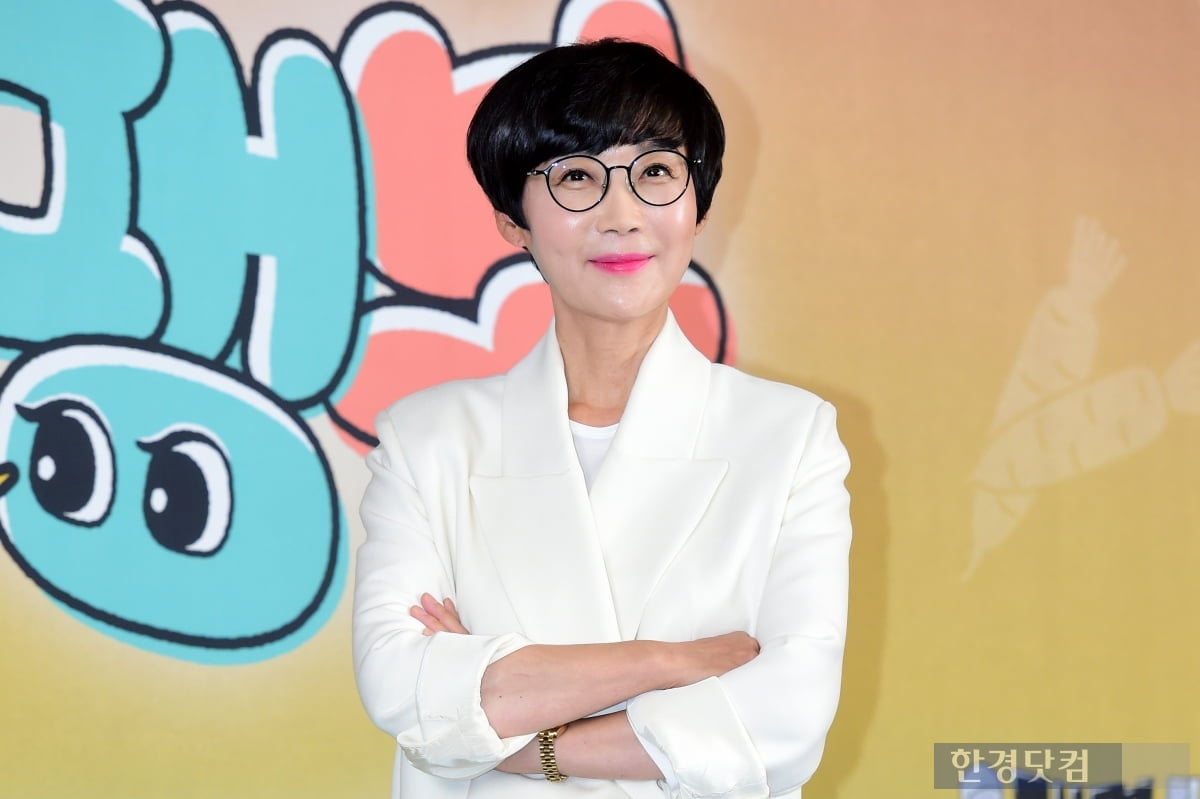 [포토] 팽현숙, '멋지게 슈트 입은 팽사장님'