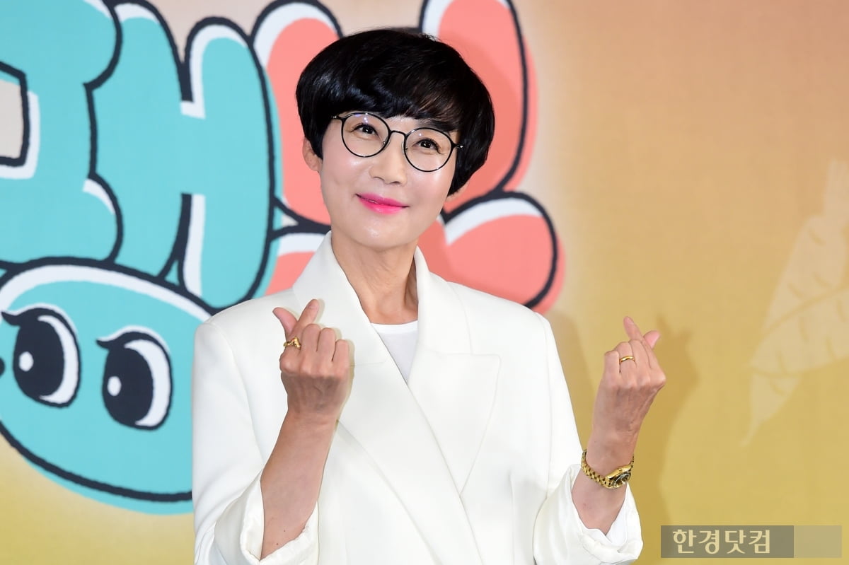 [포토] 팽현숙, '멋지게 슈트 입은 팽사장님'
