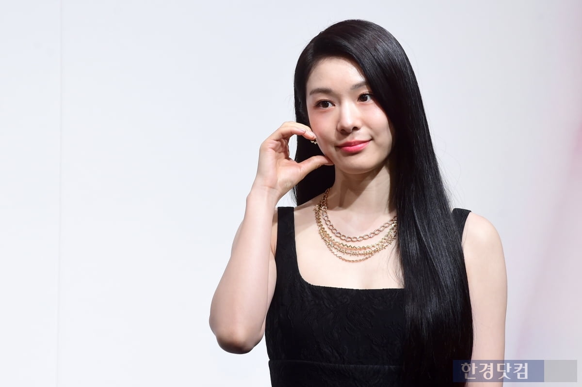 [포토] 김민주, '클로즈업을 부르는 청순 미모'