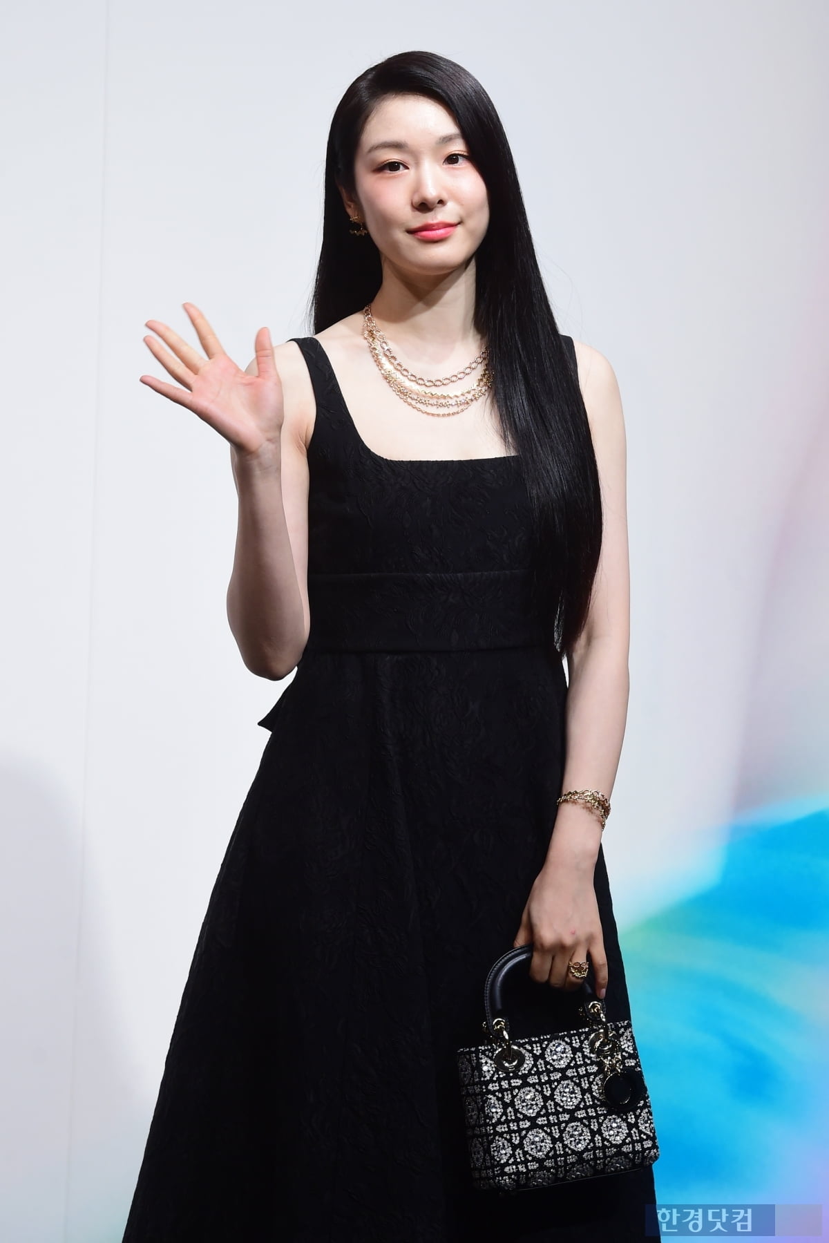 [포토] 김민주, '클로즈업을 부르는 청순 미모'