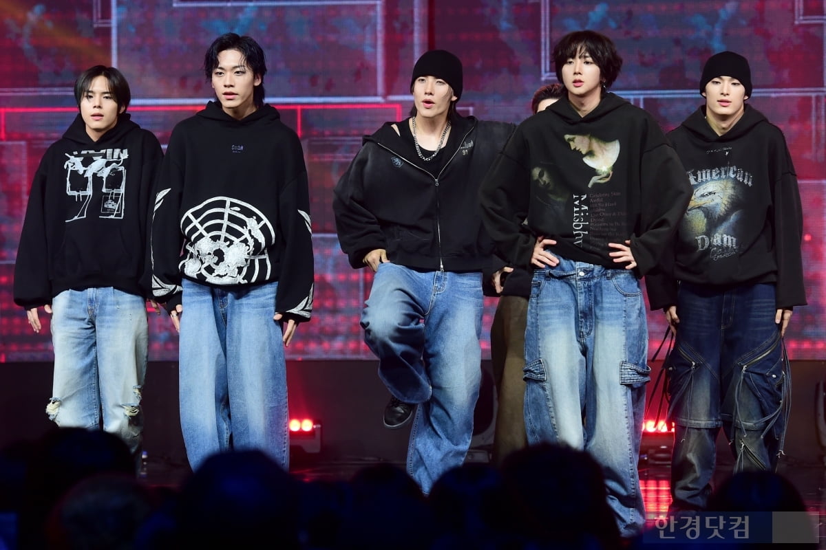 [포토] 82MAJOR, '멋진 퍼포먼스에 시선강탈'