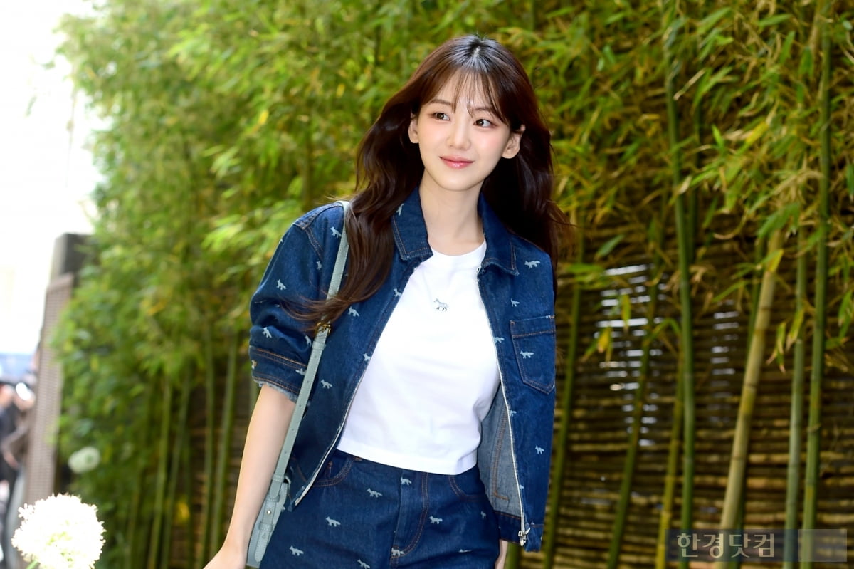 [포토] 조이현, '숲 속의 요정 같은 깜찍한 모습'