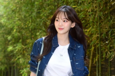 [포토] 조이현, '숲 속의 요정 같은 깜찍한 모습'