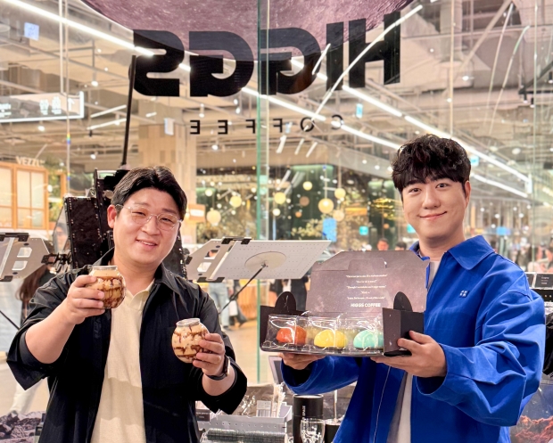 현대백화점, '힉스커피' 팝업스토어에서 행성 모양 커피 맛보세요~!