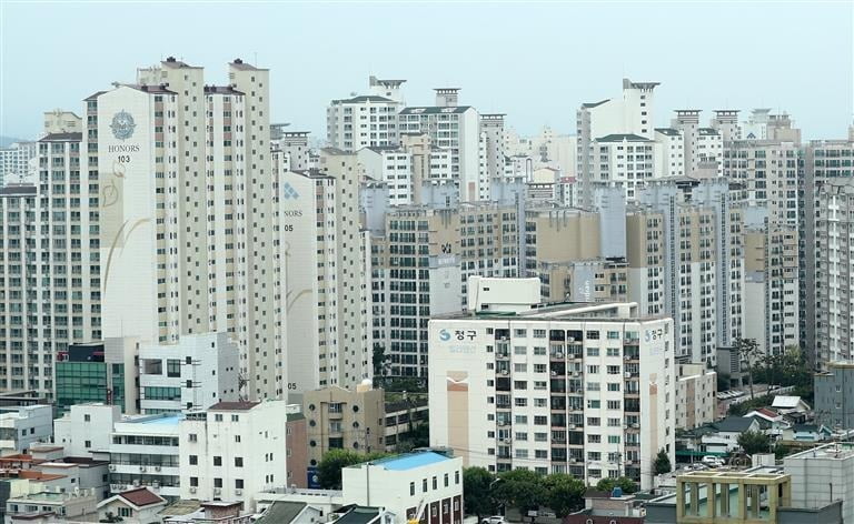 대구 수성구 범어동 아파트 단지 전경. 사진=한경DB