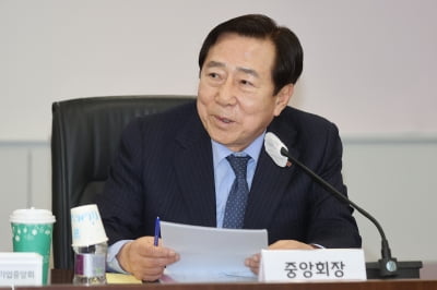 제이에스티나 중국산 시계 속여 판매