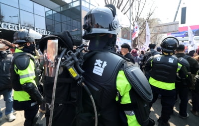 “경찰 공무원 메리트 사라졌나” 10년 못 채우고 떠난다